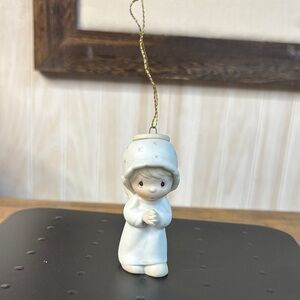 💕Vintage precious moments Holiday Ornament